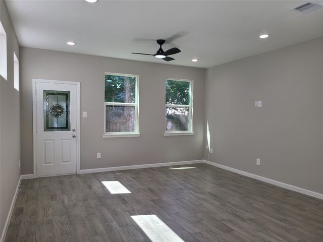 11378 Underwood Street, Willis, TX 77318