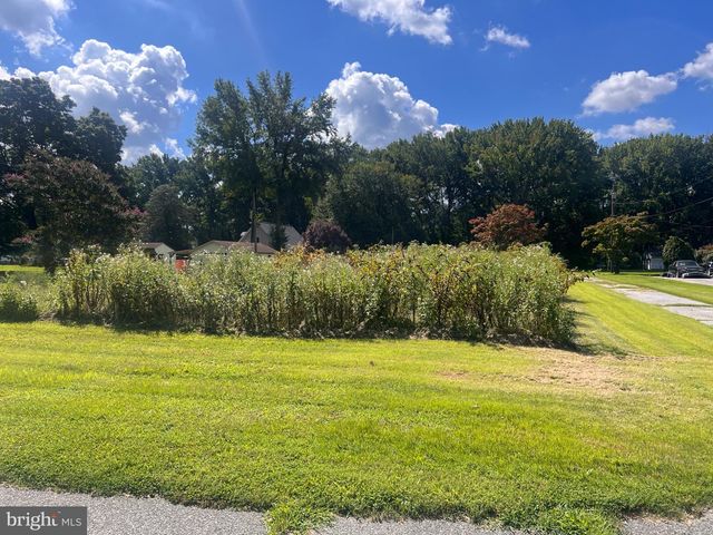 21 KING ST, Pennsville, NJ 08070