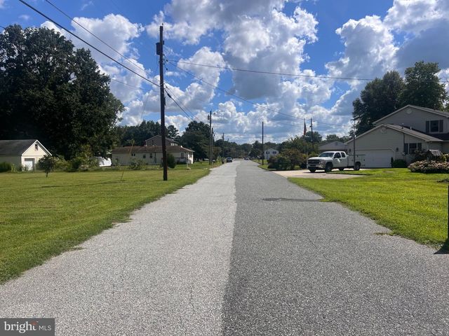 21 KING ST, Pennsville, NJ 08070
