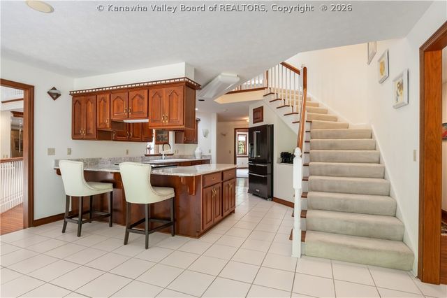 14 Stonegate Drive, Hurricane, WV 25526
