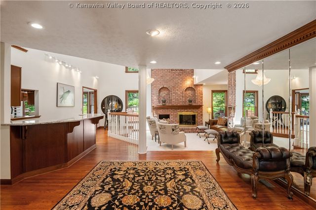 14 Stonegate Drive, Hurricane, WV 25526