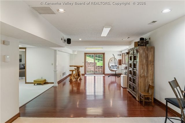 14 Stonegate Drive, Hurricane, WV 25526