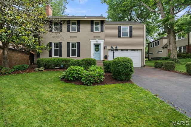740 Fieldston Terrace, St Louis, MO 63119