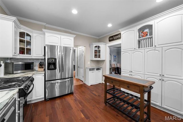 740 Fieldston Terrace, St Louis, MO 63119