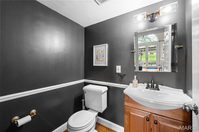 740 Fieldston Terrace, St Louis, MO 63119
