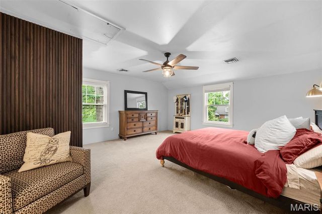 740 Fieldston Terrace, St Louis, MO 63119