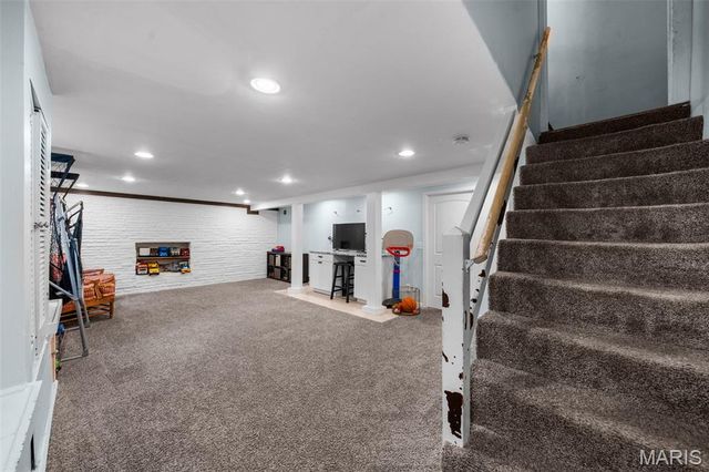 740 Fieldston Terrace, St Louis, MO 63119