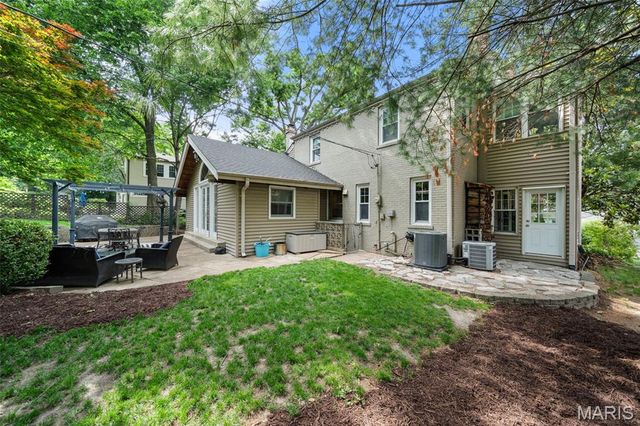 740 Fieldston Terrace, St Louis, MO 63119