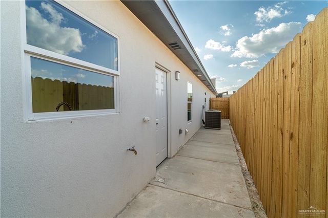 11412 N 25th Street, Mcallen, TX 78504