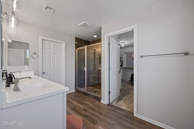 7548 E OLLA Avenue, Mesa, AZ 85212
