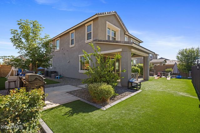 7548 E OLLA Avenue, Mesa, AZ 85212