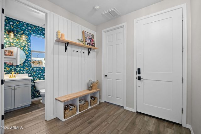 7548 E OLLA Avenue, Mesa, AZ 85212