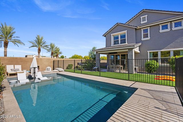 7548 E OLLA Avenue, Mesa, AZ 85212