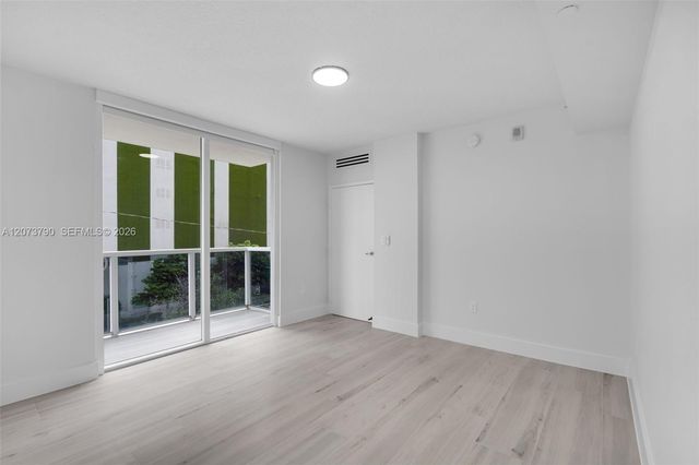601 NE 23rd Street TH4, Miami, FL 33137