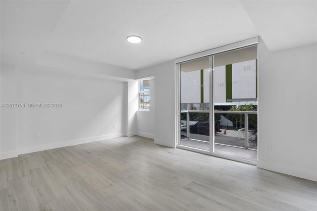 601 NE 23rd Street TH4, Miami, FL 33137