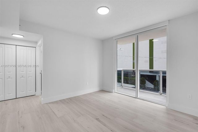 601 NE 23rd Street TH4, Miami, FL 33137