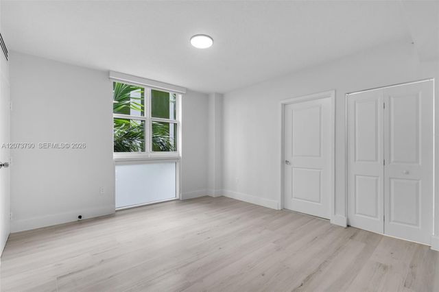 601 NE 23rd Street TH4, Miami, FL 33137