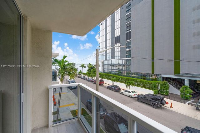 601 NE 23rd Street TH4, Miami, FL 33137
