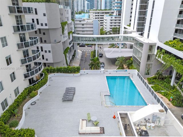 601 NE 23rd Street TH4, Miami, FL 33137