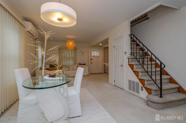 118 Vogel Place, Middlesex, NJ 08846