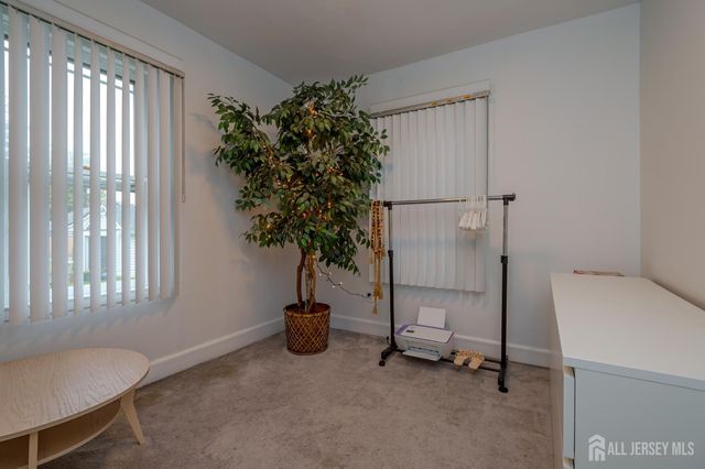 118 Vogel Place, Middlesex, NJ 08846