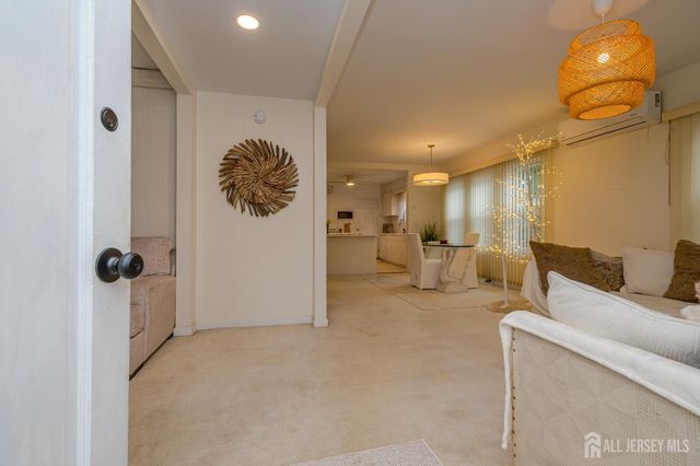 118 Vogel Place, Middlesex, NJ 08846