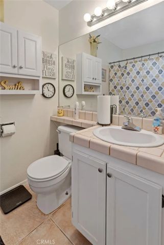 19222 Cottonwood Drive, Apple Valley, CA 92308