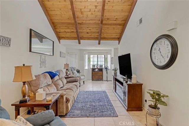 19222 Cottonwood Drive, Apple Valley, CA 92308
