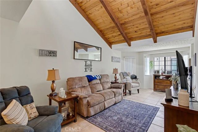 19222 Cottonwood Drive, Apple Valley, CA 92308