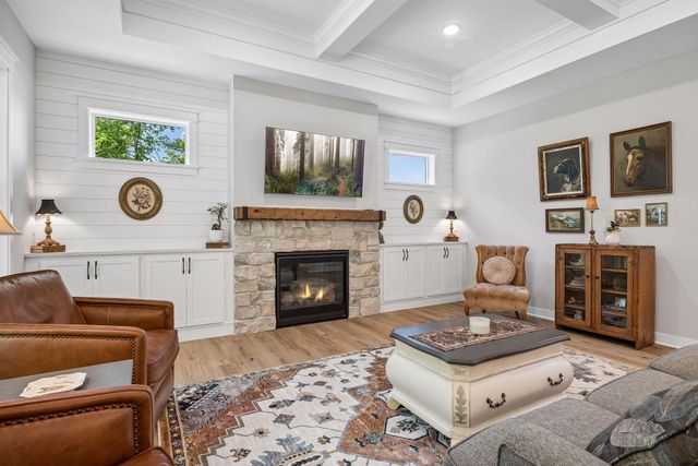 1891 Campfire Drive W, Waconia, MN 55387