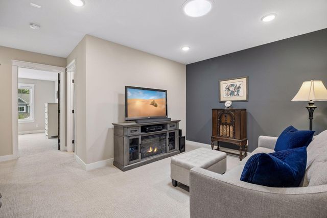 1891 Campfire Drive W, Waconia, MN 55387