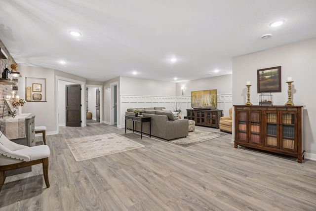 1891 Campfire Drive W, Waconia, MN 55387
