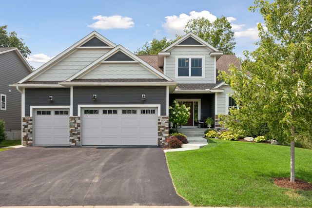 1891 Campfire Drive W, Waconia, MN 55387