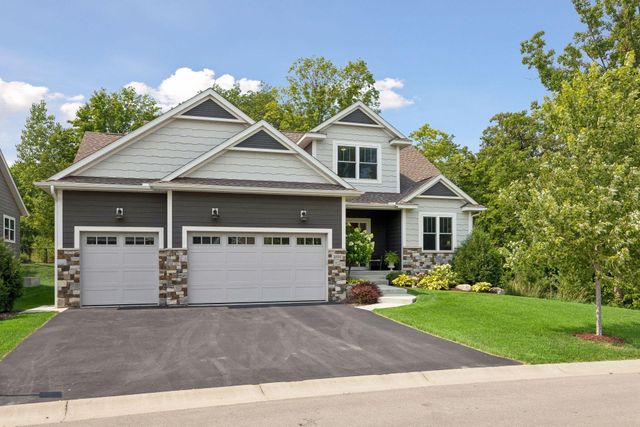 1891 Campfire Drive W, Waconia, MN 55387