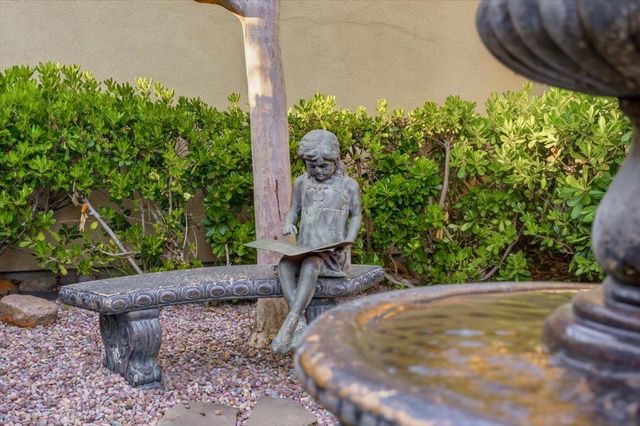 1215 Tournament Drive, Hillsborough, CA 94010