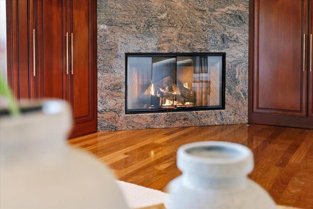 1215 Tournament Drive, Hillsborough, CA 94010