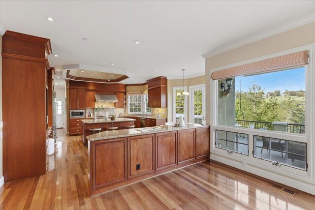 1215 Tournament Drive, Hillsborough, CA 94010