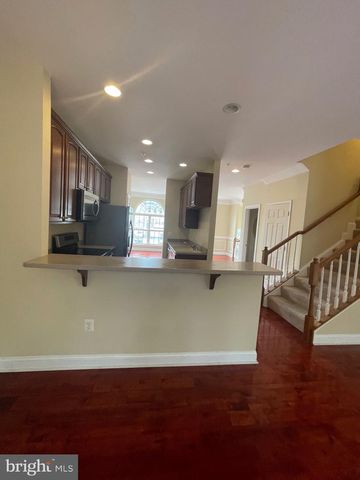 3916 BRYANT PARK CIR, Burtonsville, MD 20866