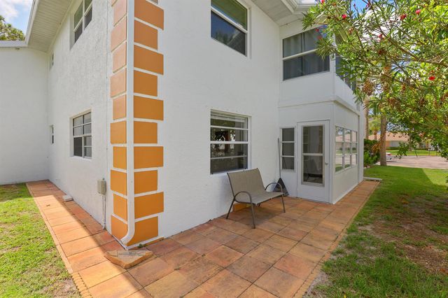 1221 S Lakes End Drive A 1, Fort Pierce, FL 34982