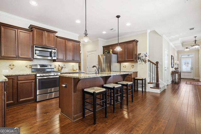 126 Heron Crossing, Woodstock, GA 30188