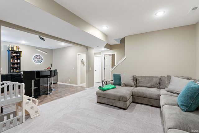2016 Fairway Drive, Auburn, IN 46706