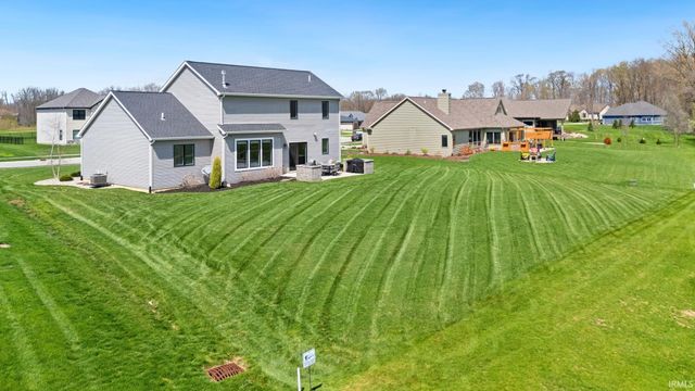2016 Fairway Drive, Auburn, IN 46706