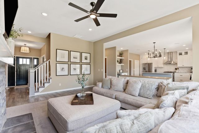 2016 Fairway Drive, Auburn, IN 46706