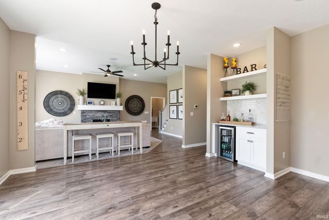 2016 Fairway Drive, Auburn, IN 46706