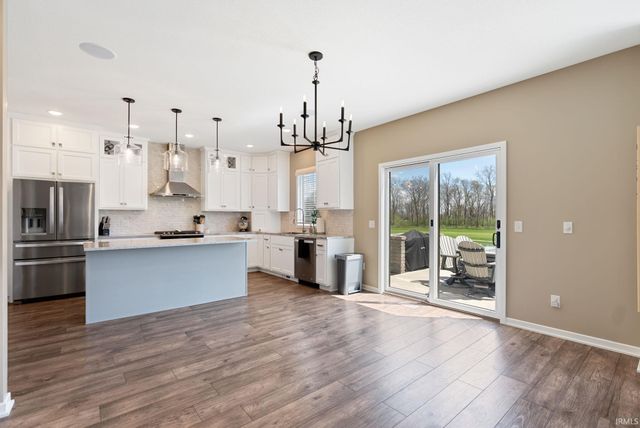 2016 Fairway Drive, Auburn, IN 46706
