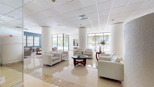 20100 W Country Club Dr 801, Aventura, FL 33180