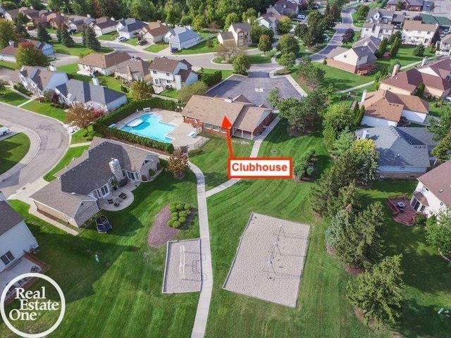 46686 Heather Lane, New Baltimore, MI 48051