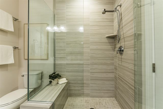 3077 N Spurway Drive, Ann Arbor, MI 48105