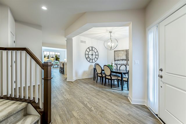 3077 N Spurway Drive, Ann Arbor, MI 48105