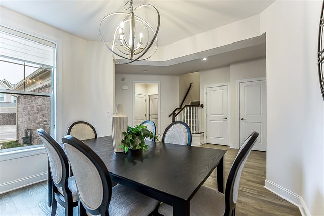 3077 N Spurway Drive, Ann Arbor, MI 48105